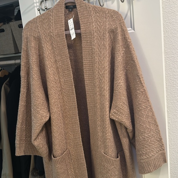 NWT TAN CABLE-KNIT LONG OPEN CARDIGAN
SWEATER SZ:MEDIUM | LARGE - Picture 3 of 9